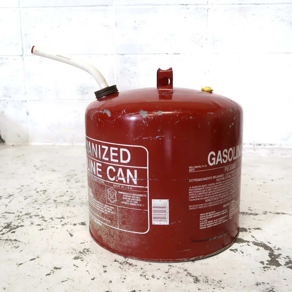 EAGLE ガソリン缶