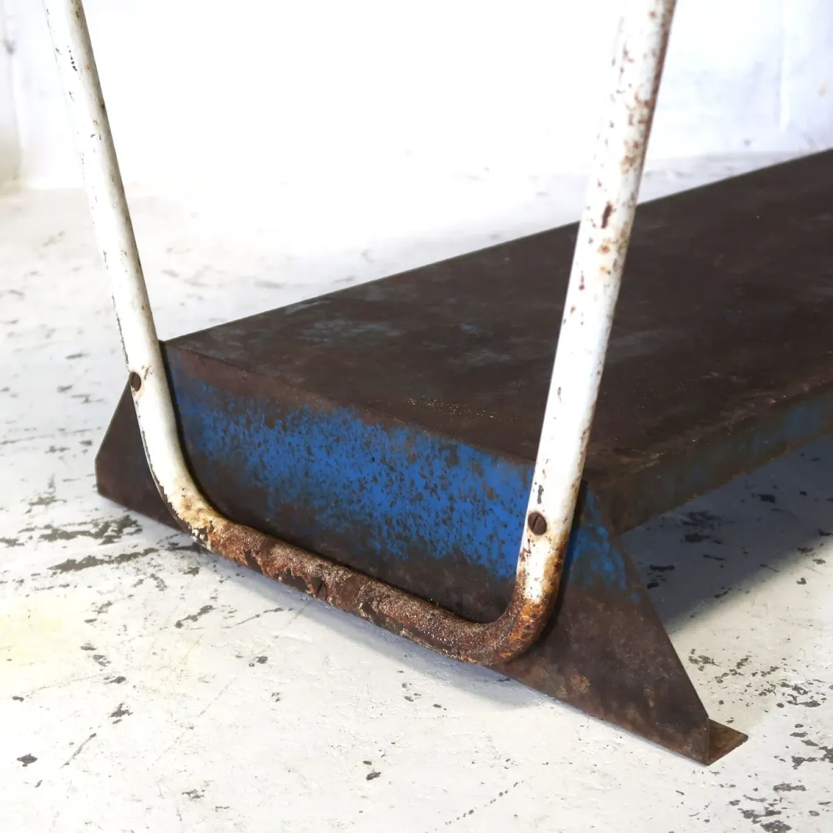 DELCO ビンテージ メタルシェルフ