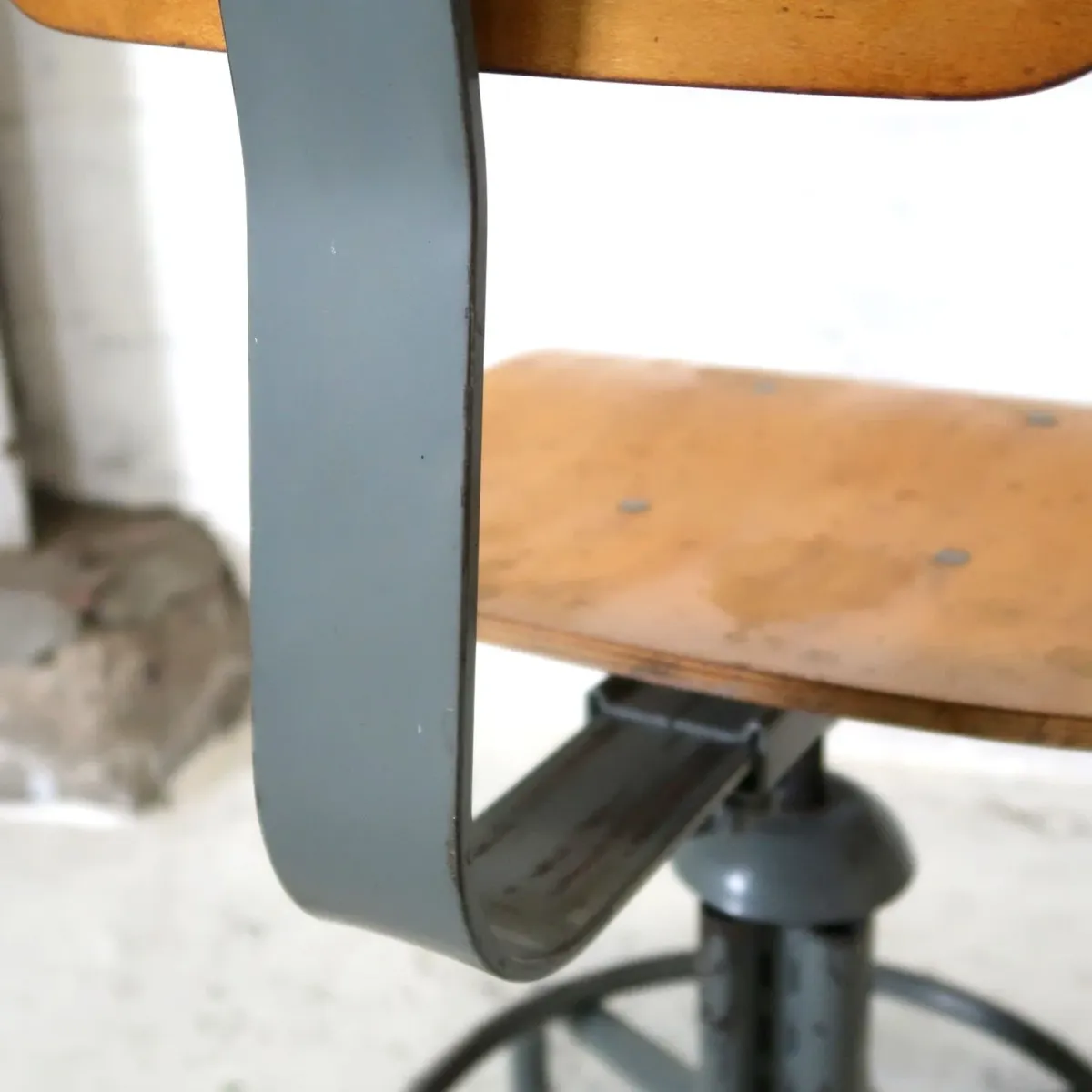 ビンテージ ドラフティングチェア