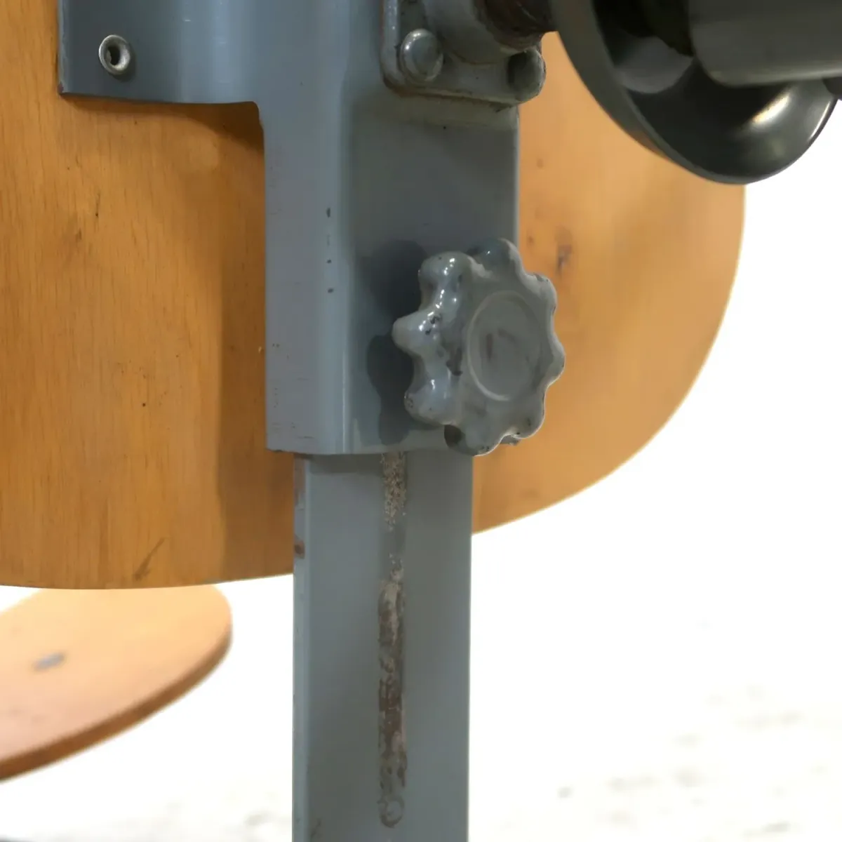 ビンテージ ドラフティングチェア