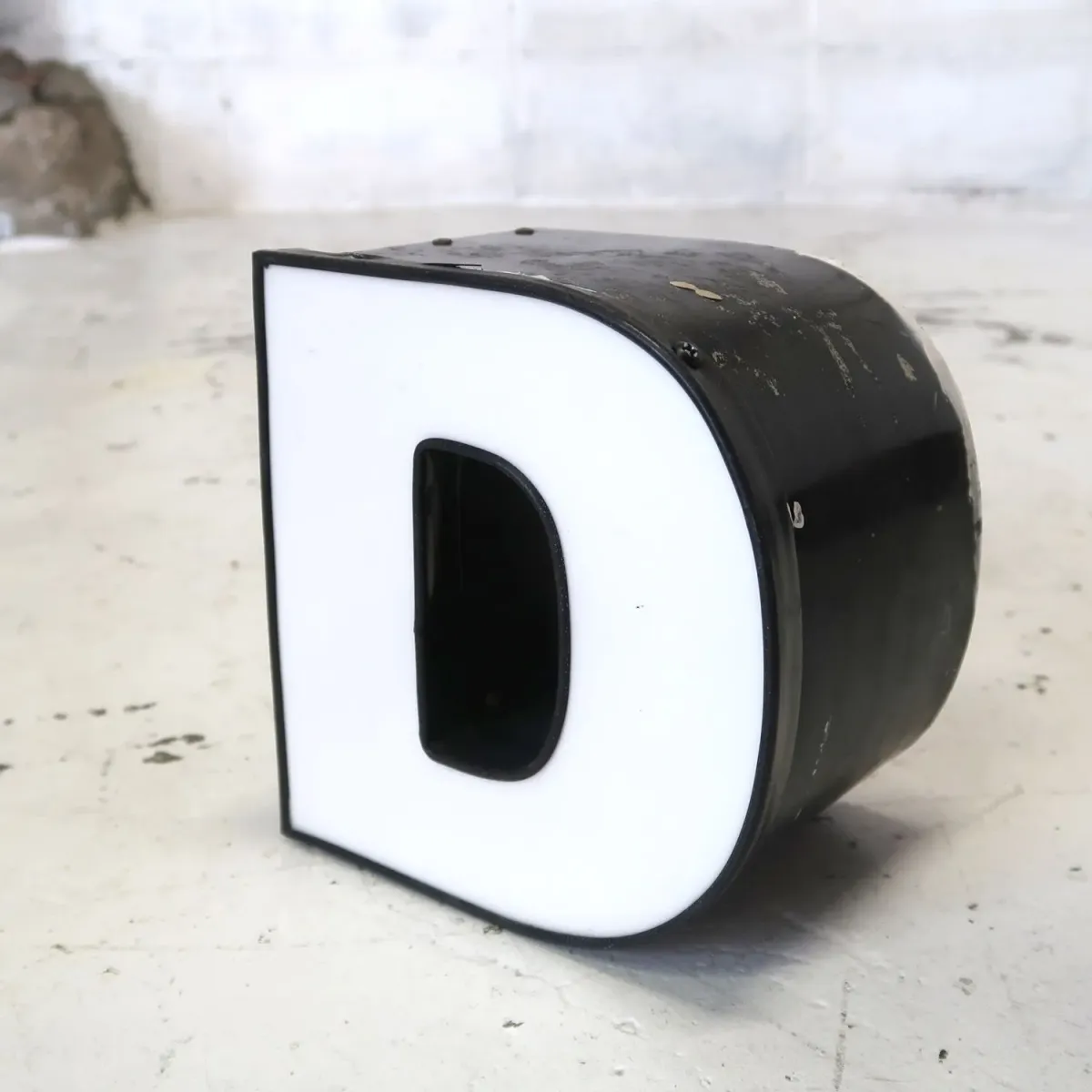 ビンテージ レターサイン ミニサイズ D