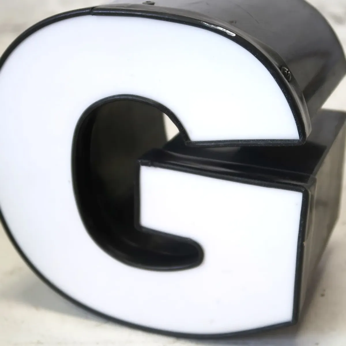 ビンテージ レターサイン ミニサイズ G