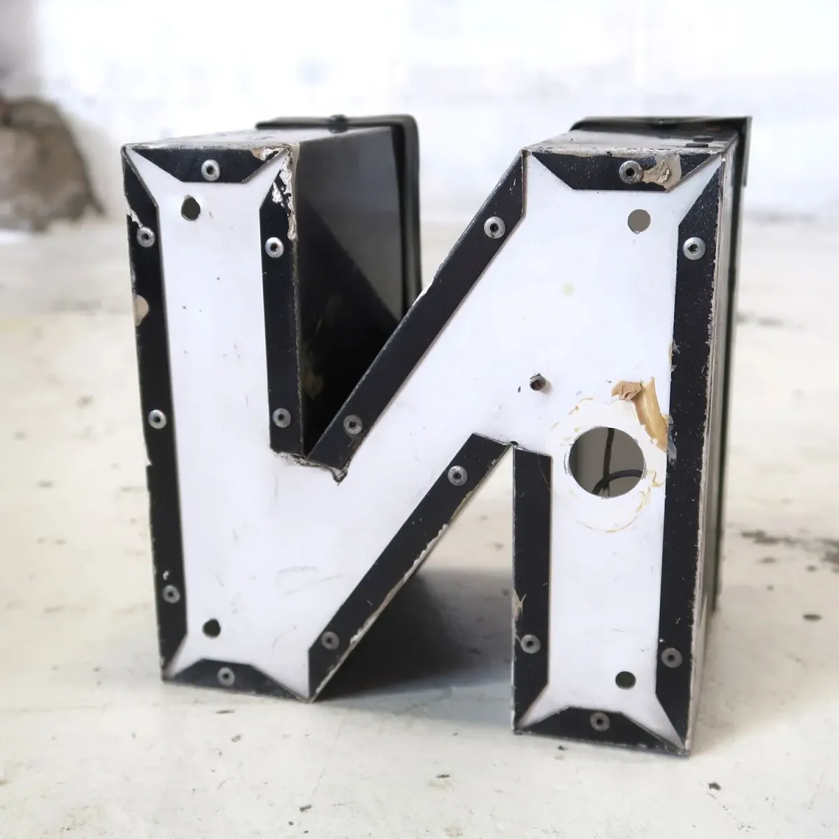 ビンテージ レターサイン ミニサイズ N