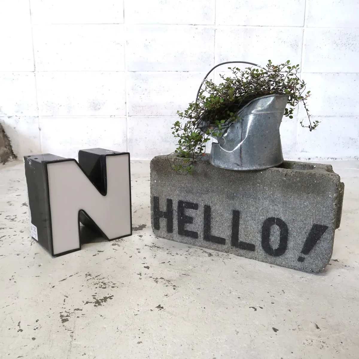 ビンテージ レターサイン ミニサイズ N