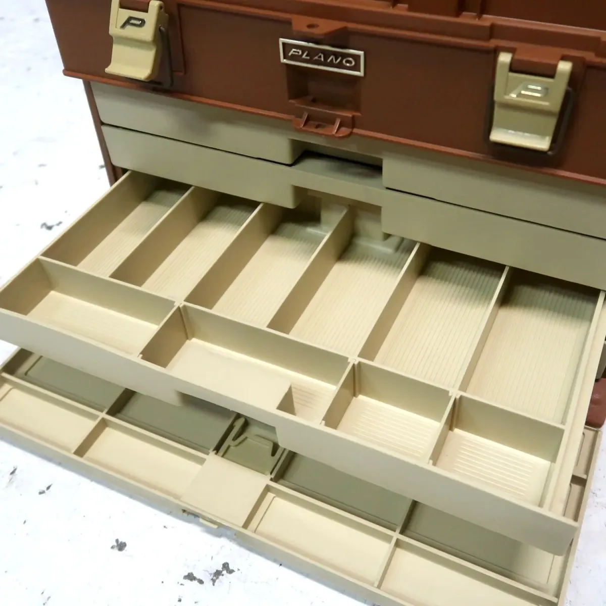 PLANO ビンテージ タックルボックス