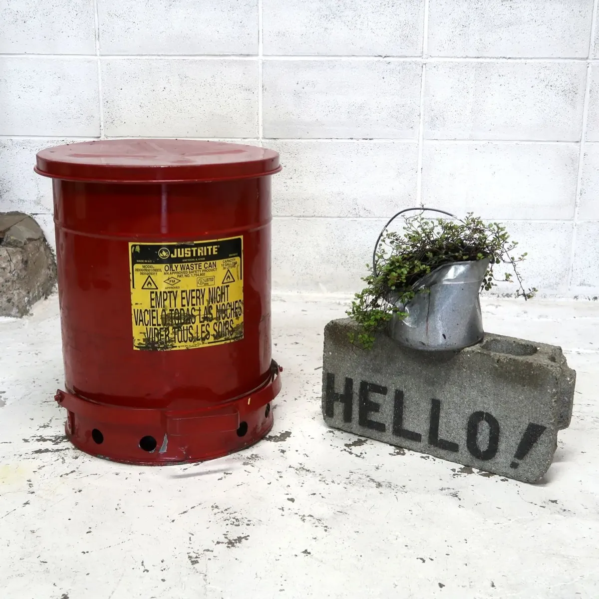 JUSTRITE メタルゴミ箱