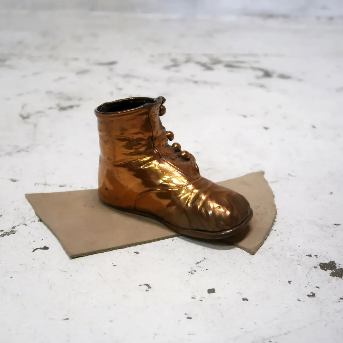 ビンテージ ベビーシューズ メタルオブジェ コッパー