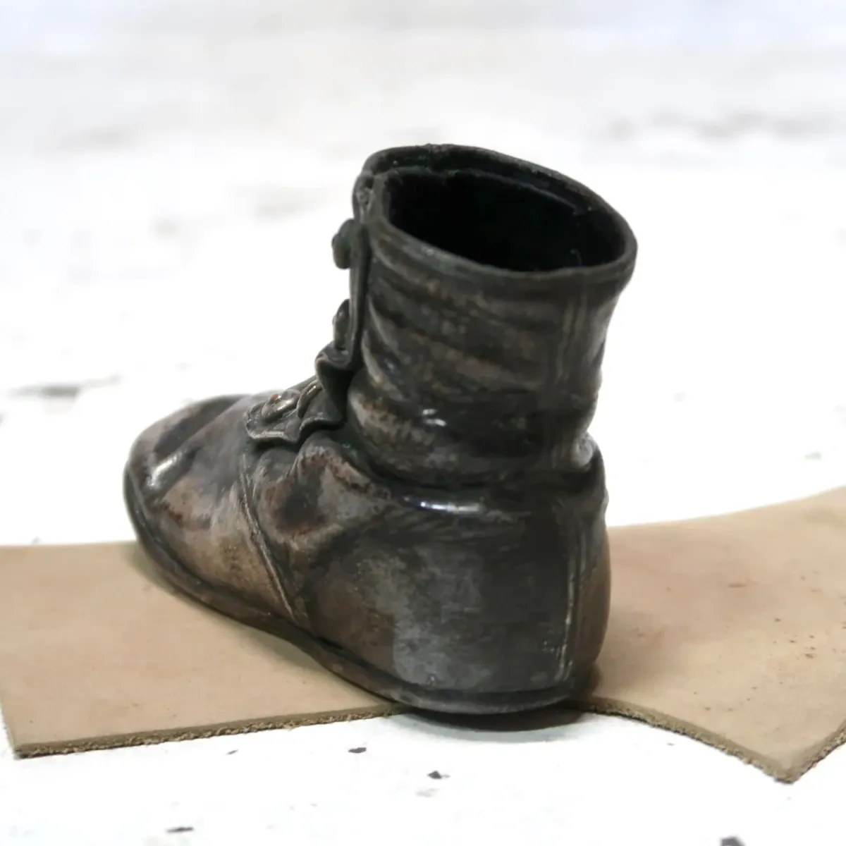 ビンテージ ベビーシューズ メタルオブジェ コッパー