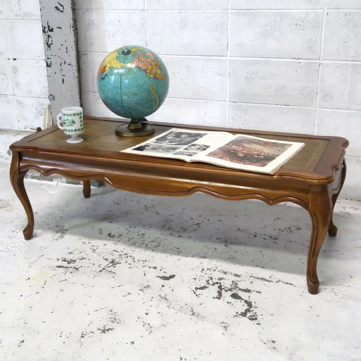 アンティーク コーヒーテーブル