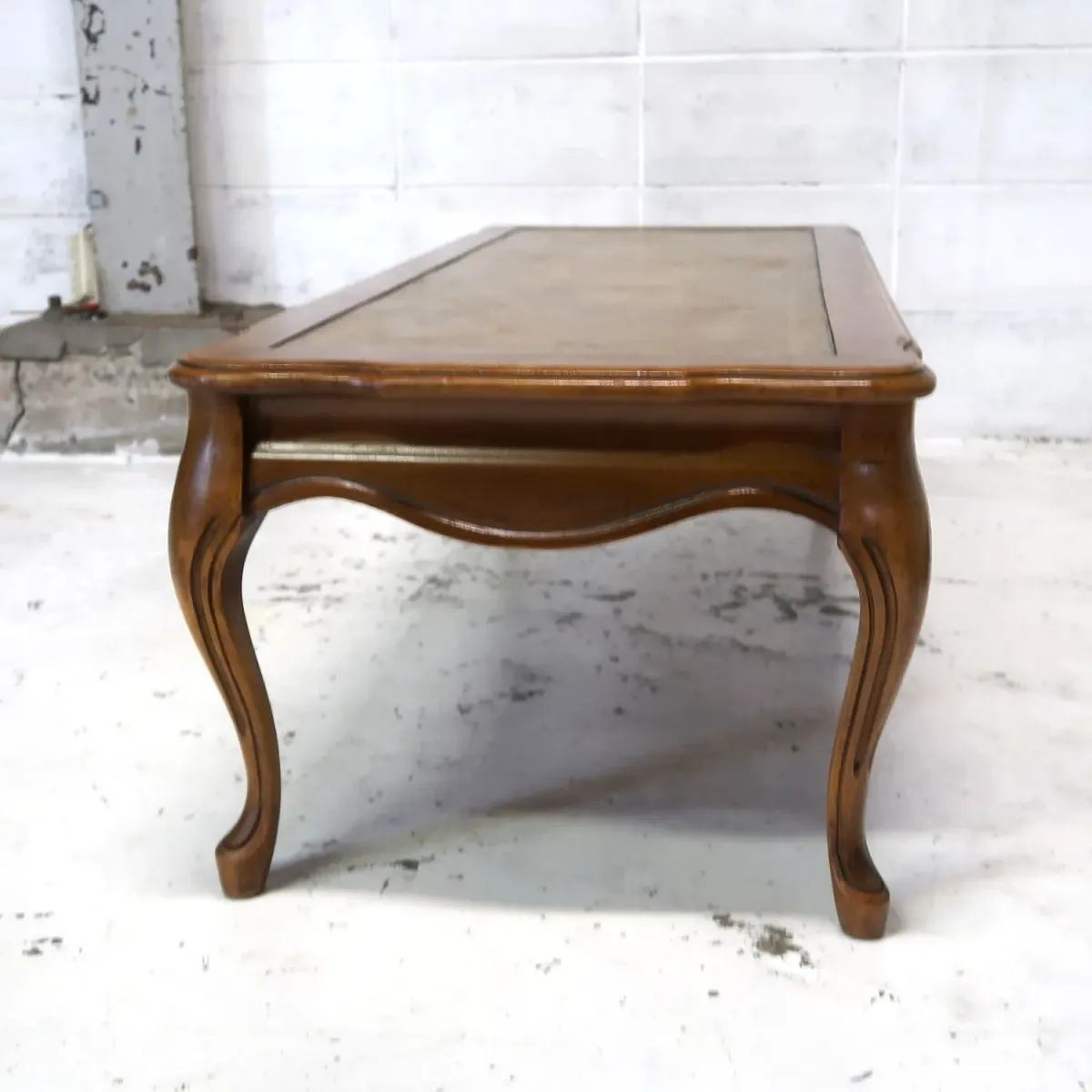 アンティーク コーヒーテーブル