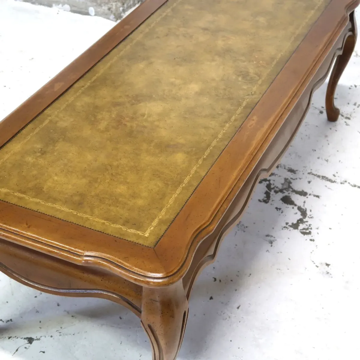 アンティーク コーヒーテーブル