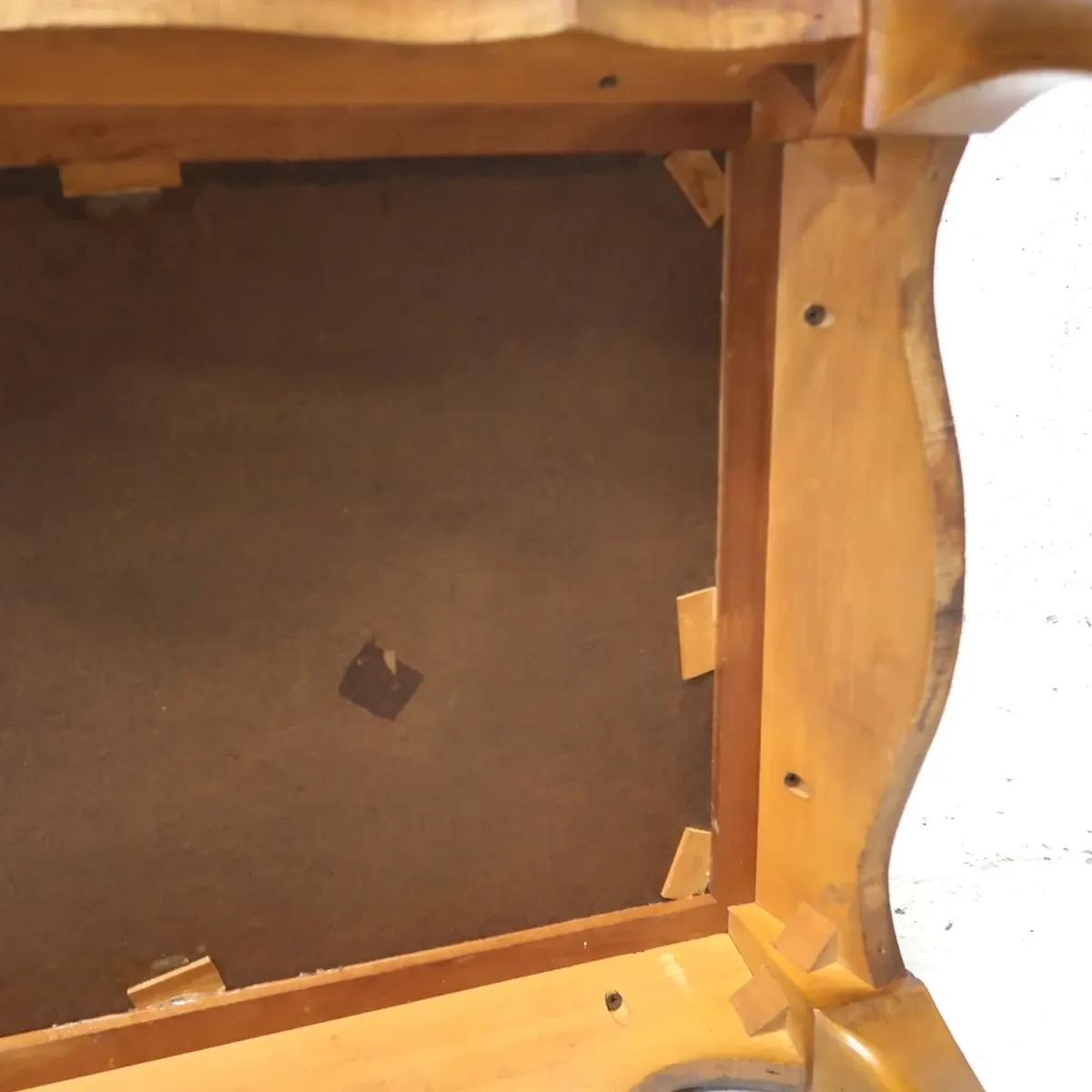 アンティーク コーヒーテーブル