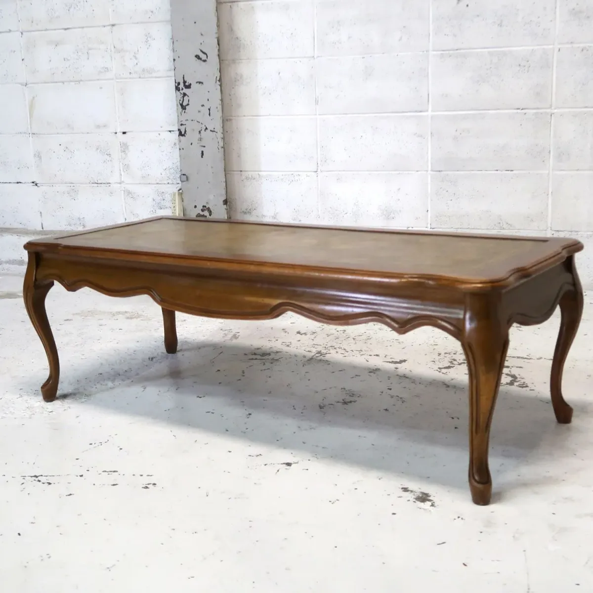 アンティーク コーヒーテーブル