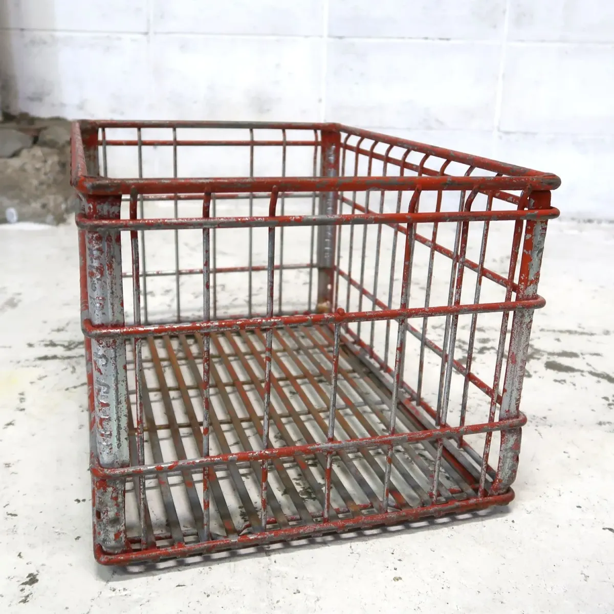 ビンテージ ワイヤーバスケット