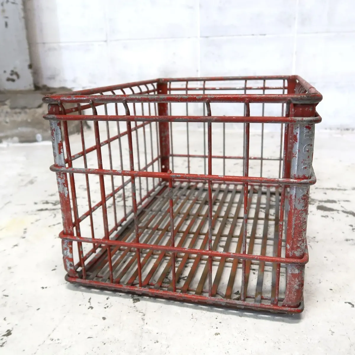 ビンテージ ワイヤーバスケット