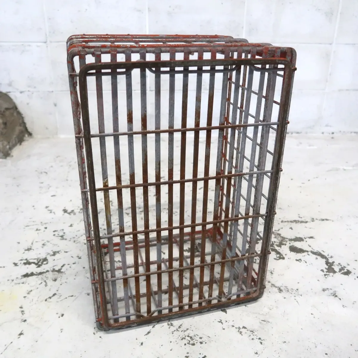 ビンテージ ワイヤーバスケット