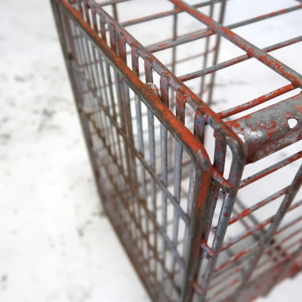 ビンテージ ワイヤーバスケット