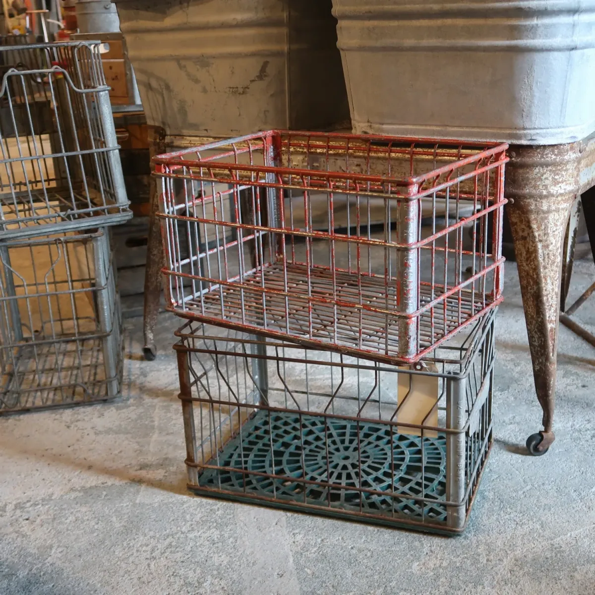 ビンテージ ワイヤーバスケット