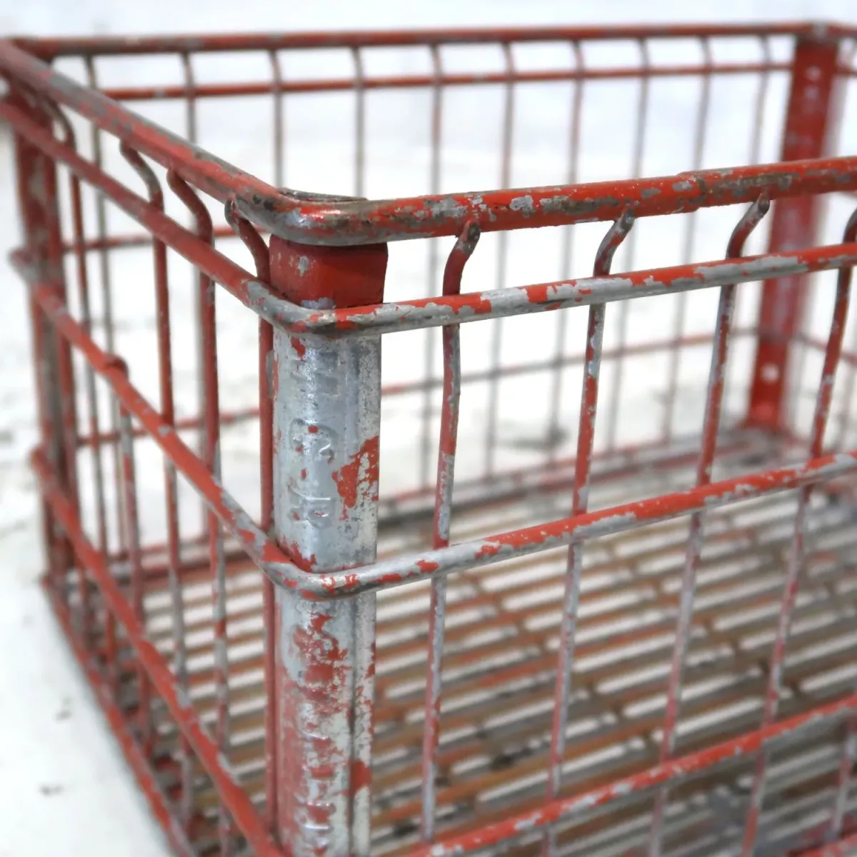 ビンテージ ワイヤーバスケット