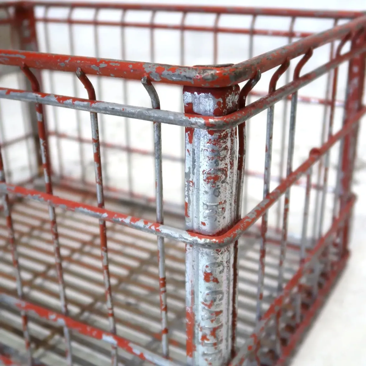 ビンテージ ワイヤーバスケット