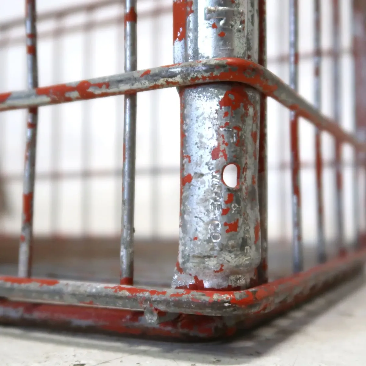 ビンテージ ワイヤーバスケット