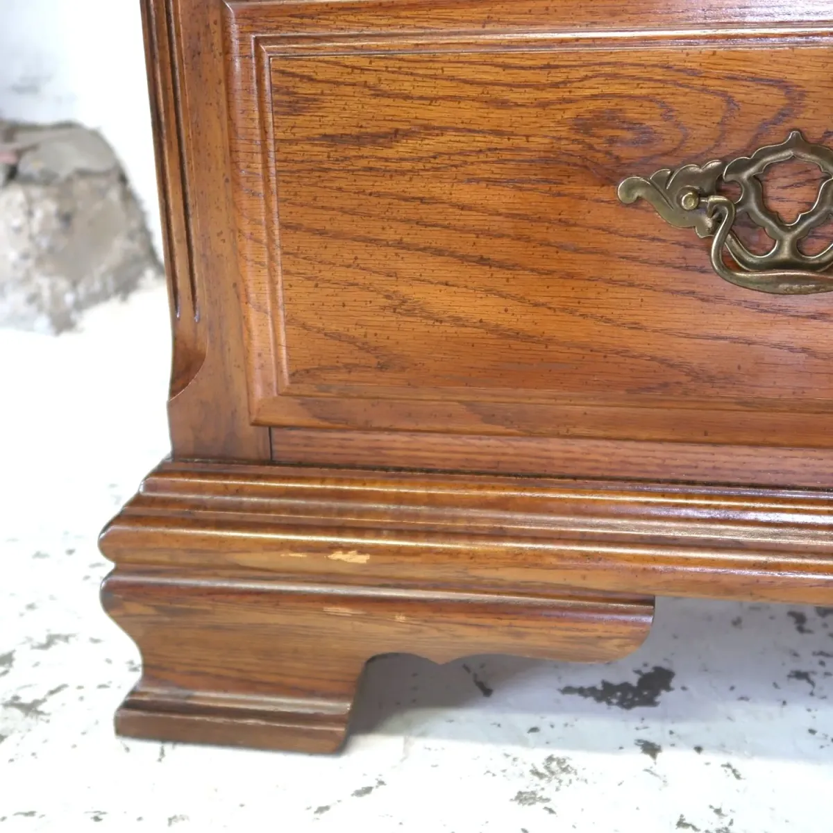 アンティーク ナイトスタンド