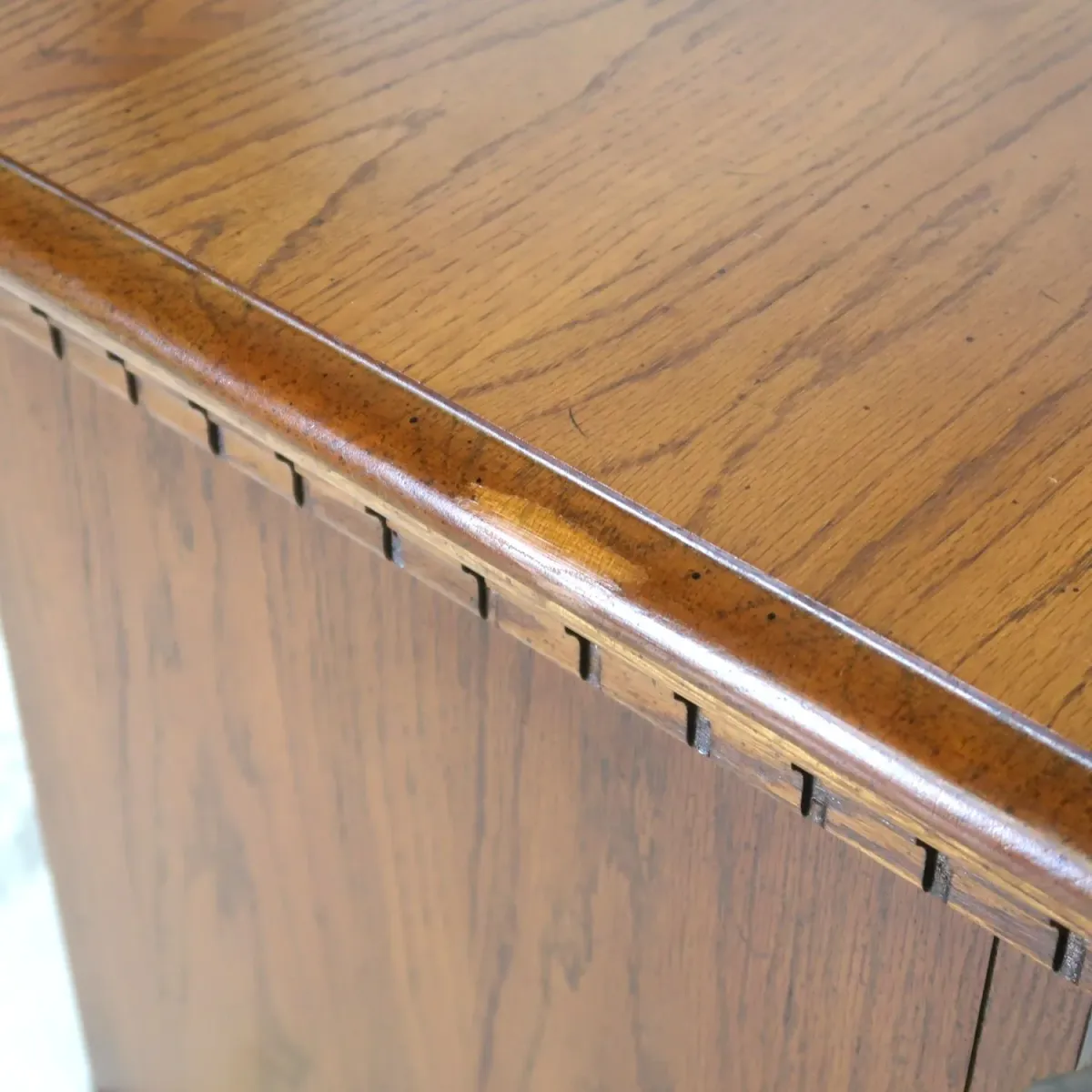 アンティーク ナイトスタンド