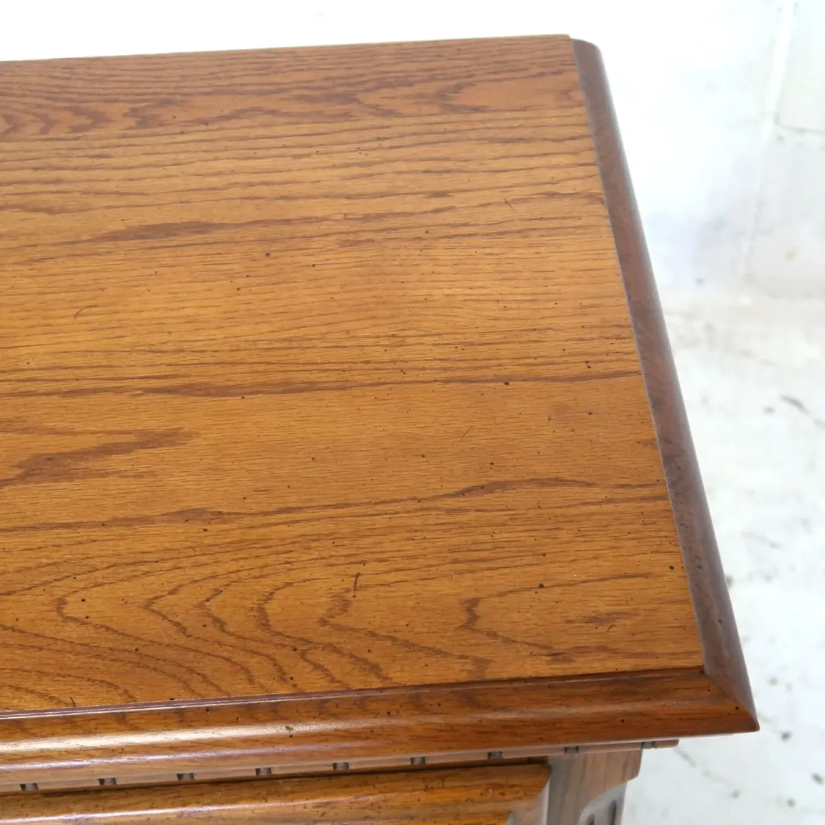 アンティーク ナイトスタンド