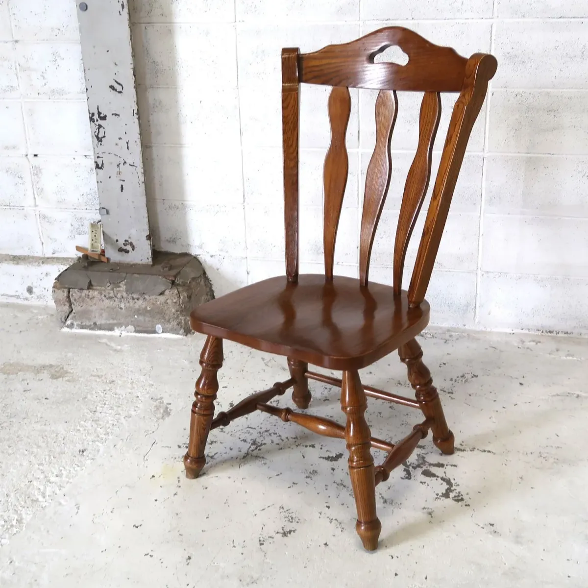 Virginia House アンティーク ウッド ウィンザーチェア オーク