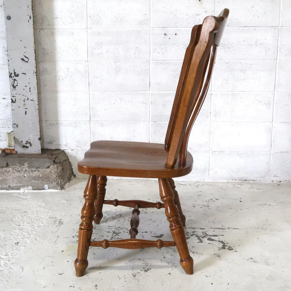 Virginia House アンティーク ウッド ウィンザーチェア オーク