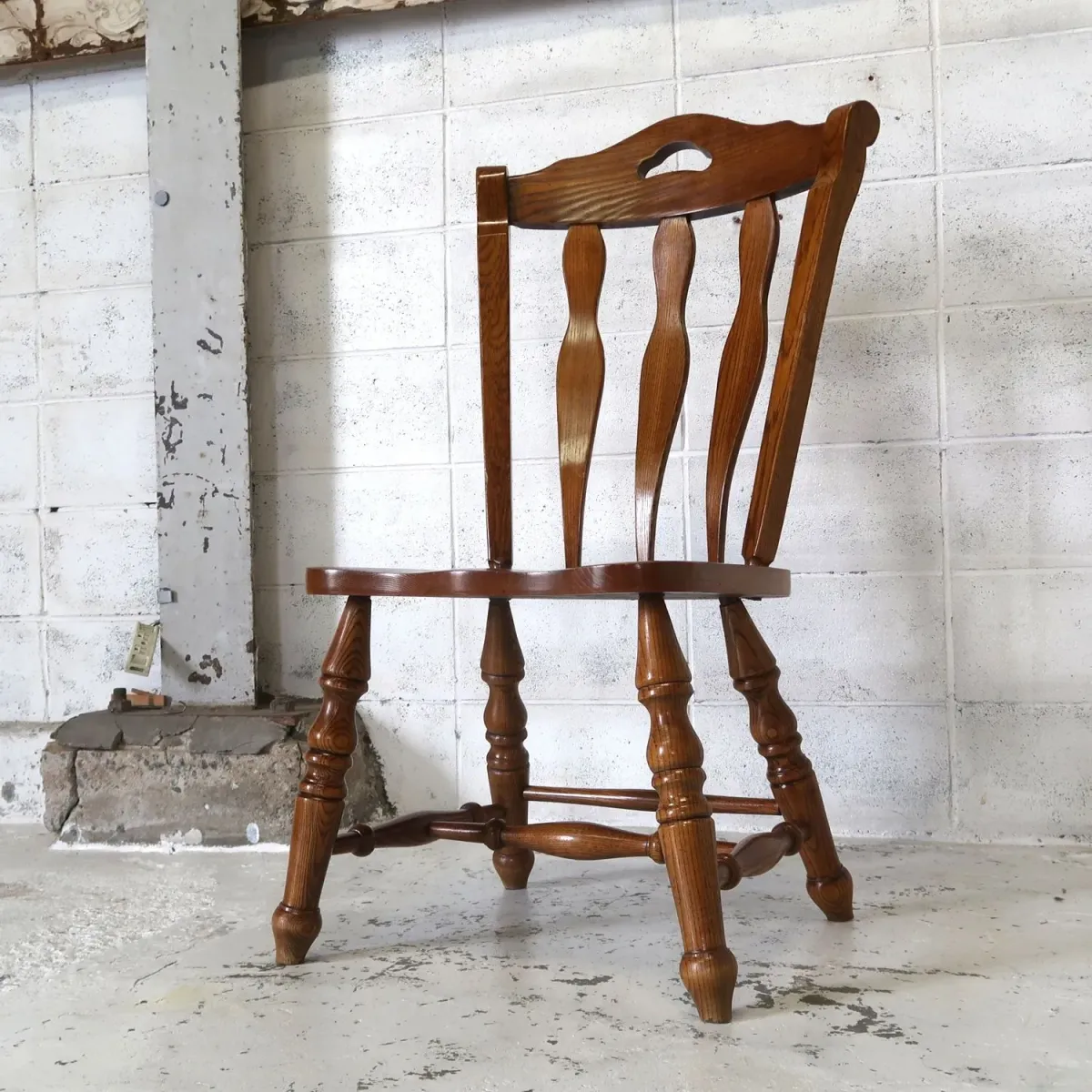 Virginia House アンティーク ウッド ウィンザーチェア オーク