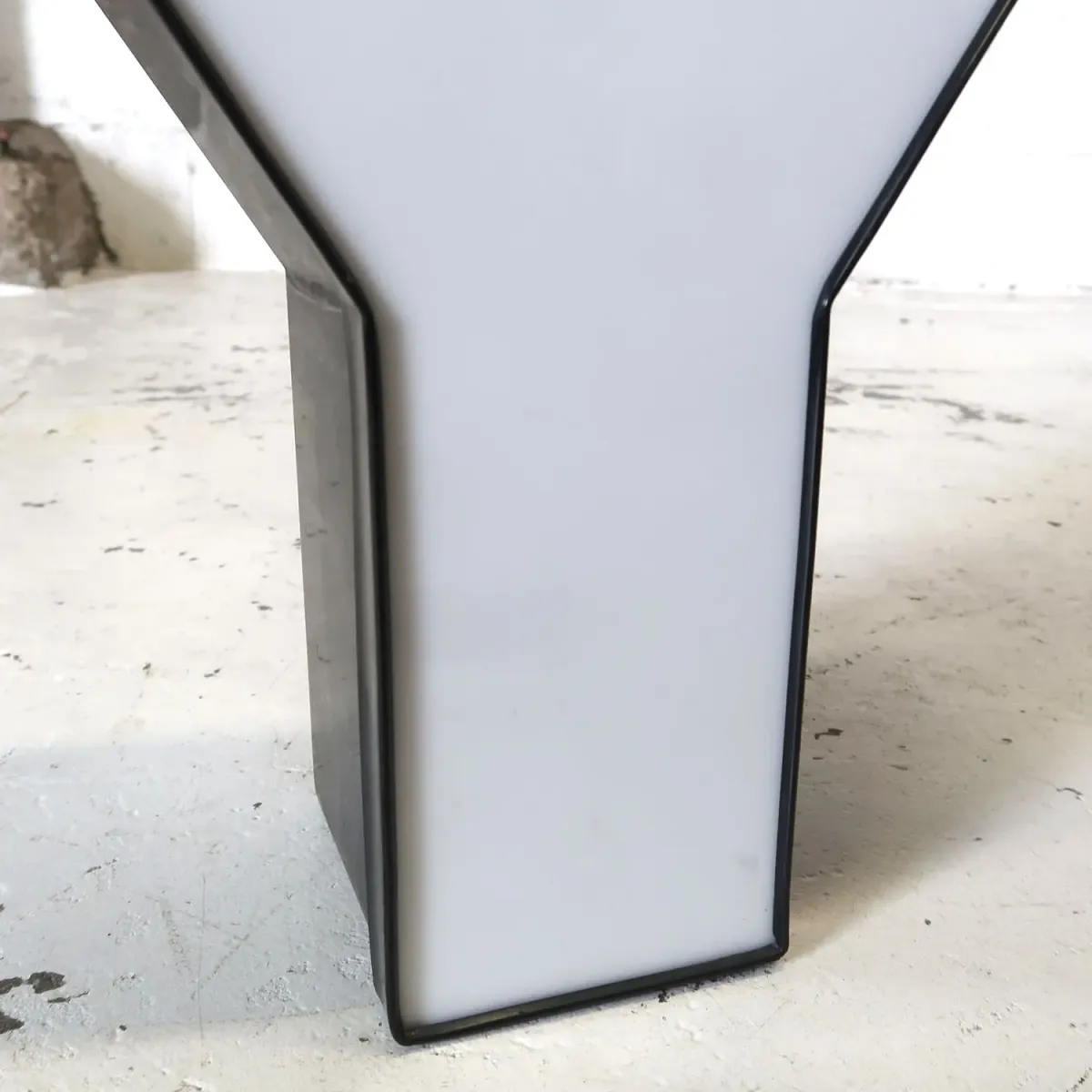 ビンテージ レターサイン Y