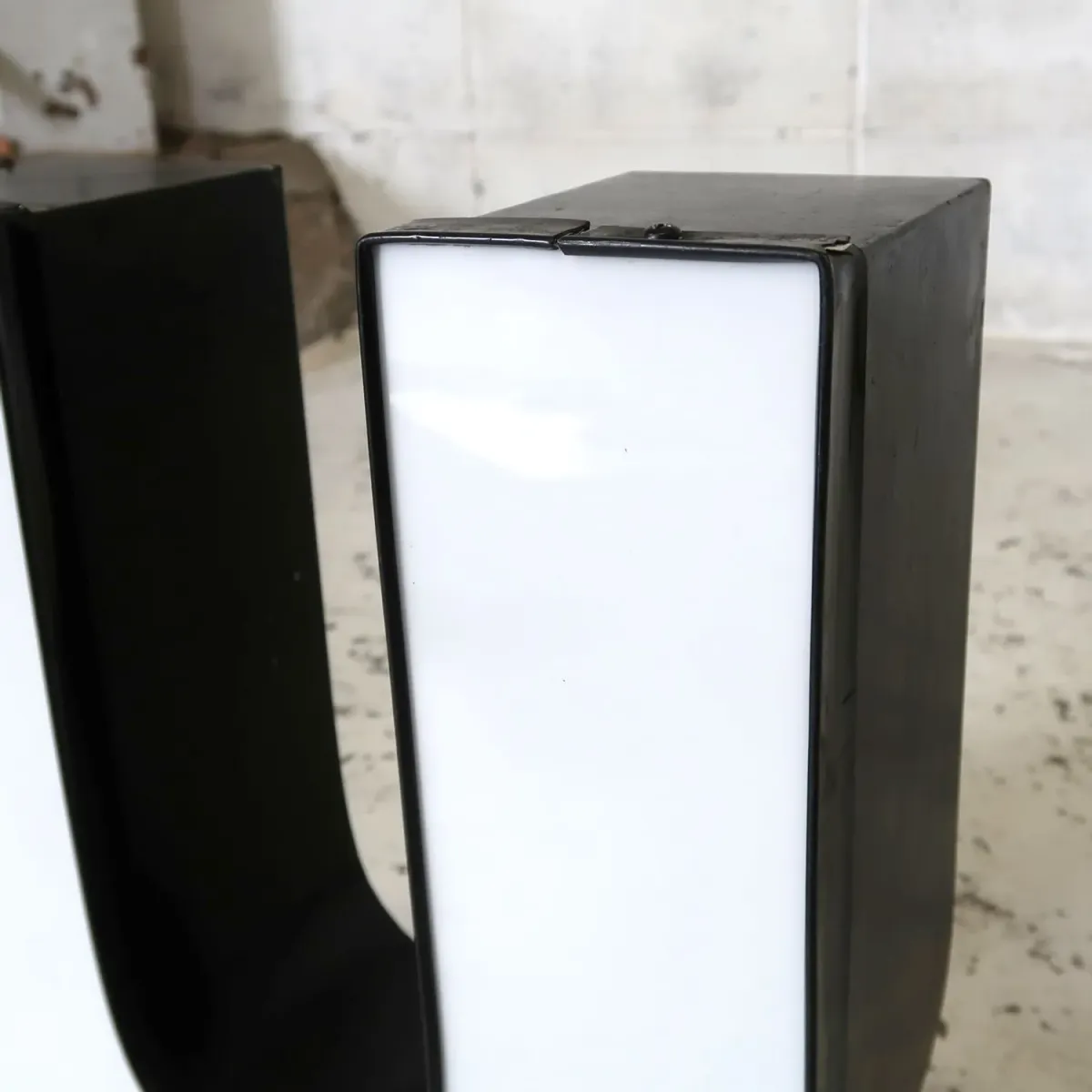 ビンテージ レターサイン U