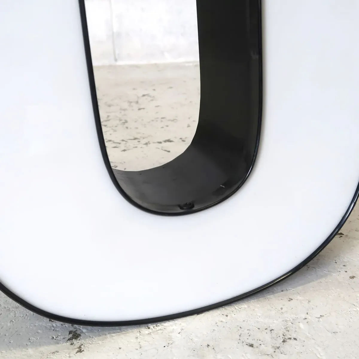 ビンテージ レターサイン U