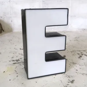 ビンテージ レターサイン E