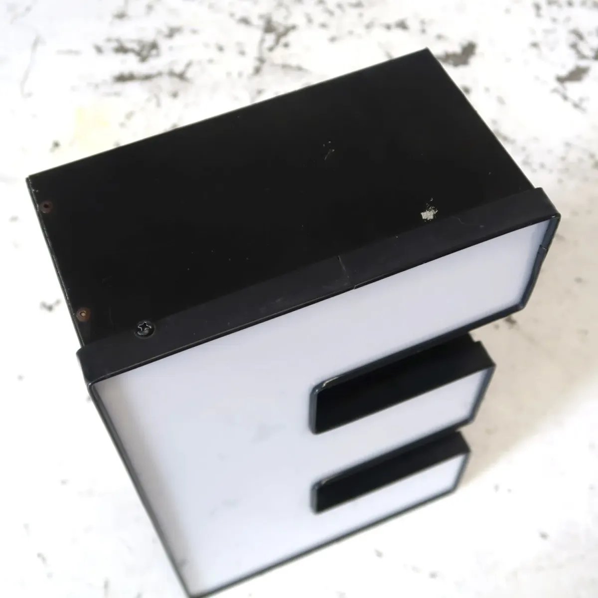 ビンテージ レターサイン E