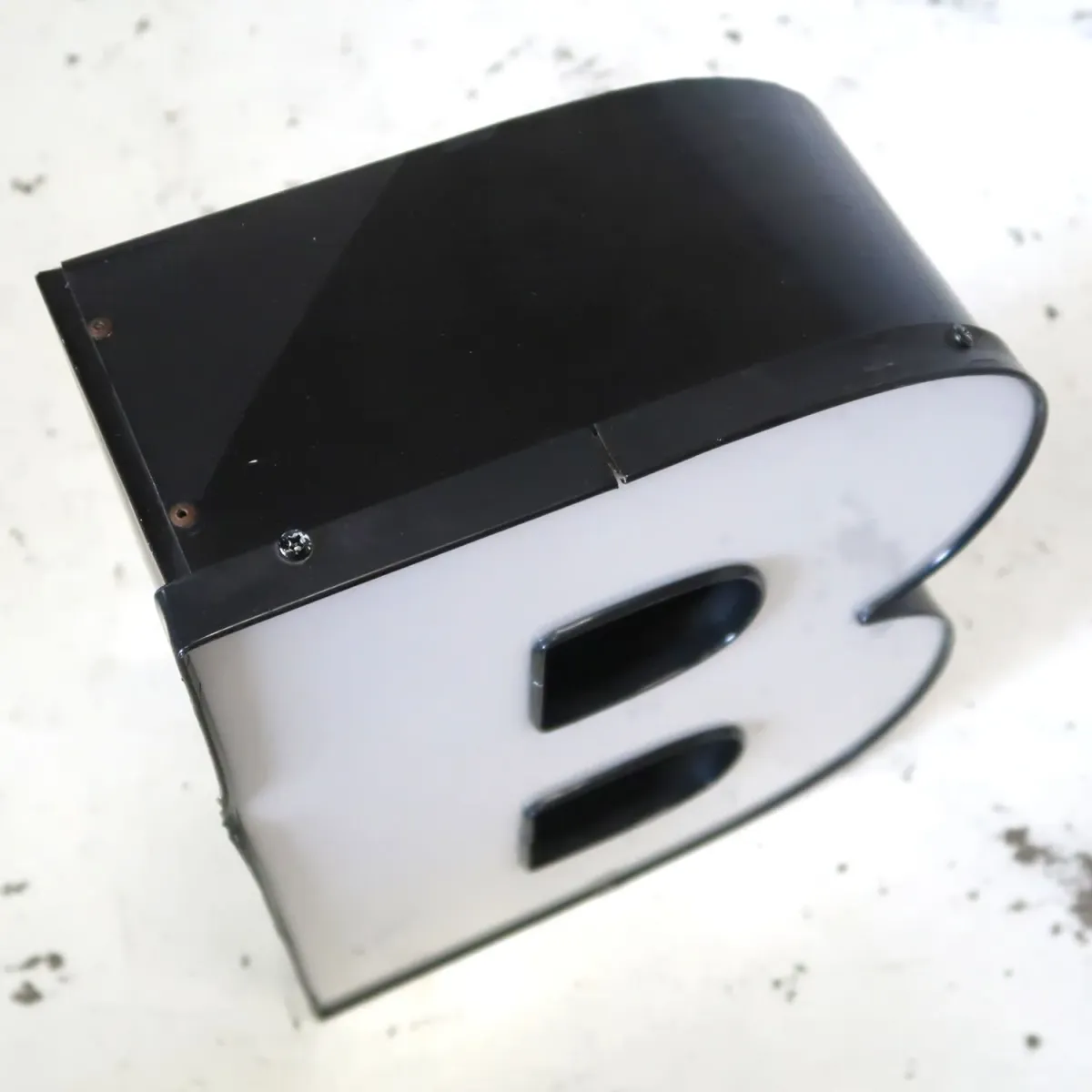 ビンテージ レターサイン B