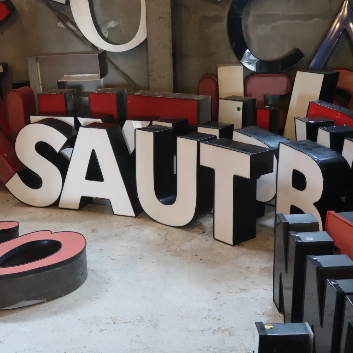 ビンテージ レターサイン A