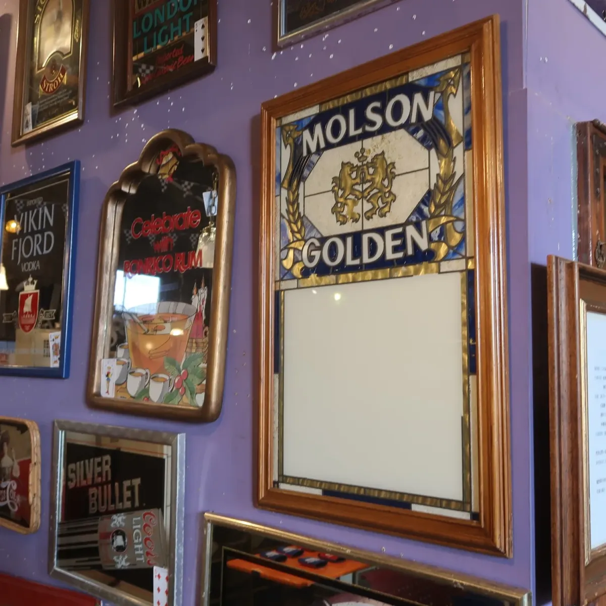 MOLSON GOLDEN ビンテージ パブミラー