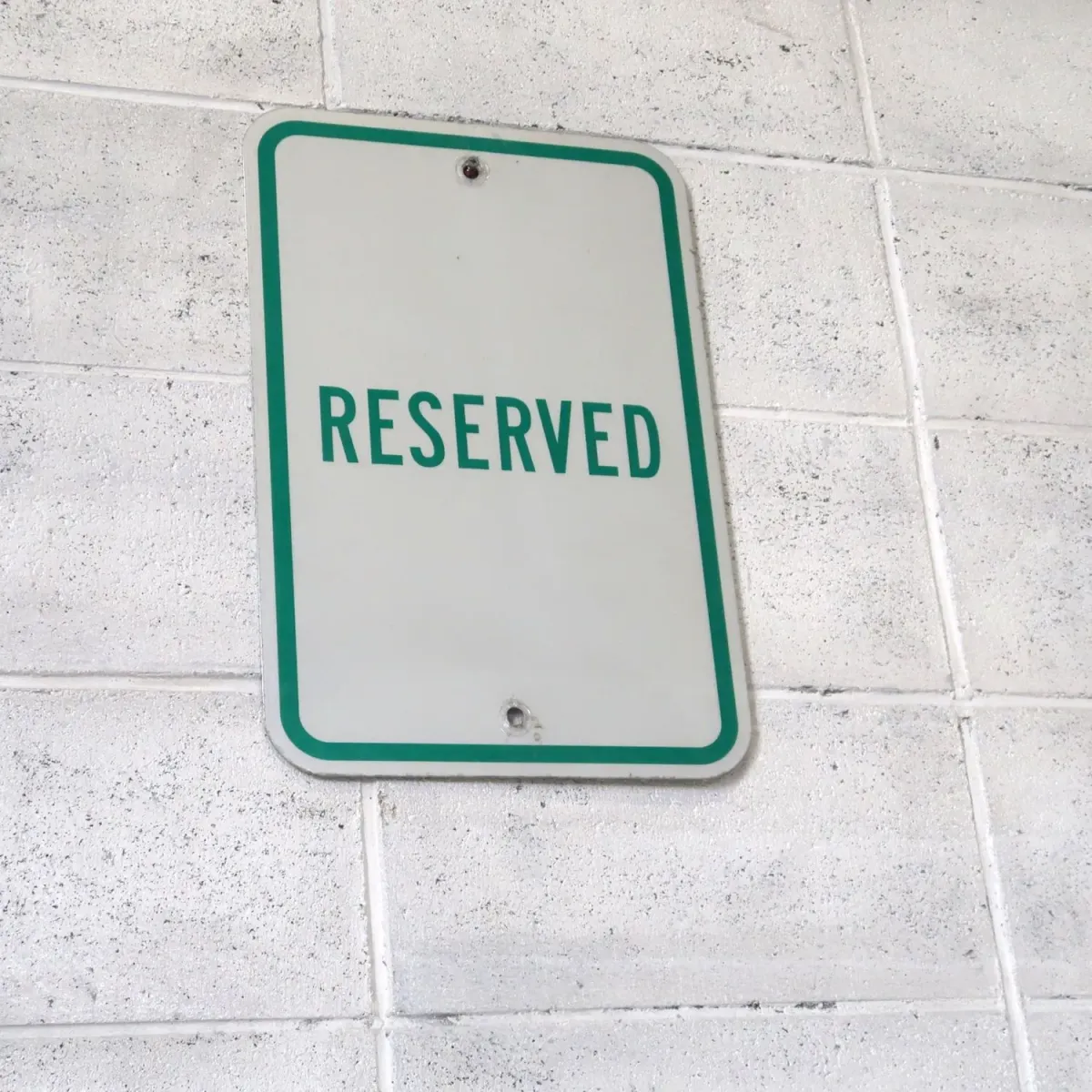 RESERVED メタルサイン