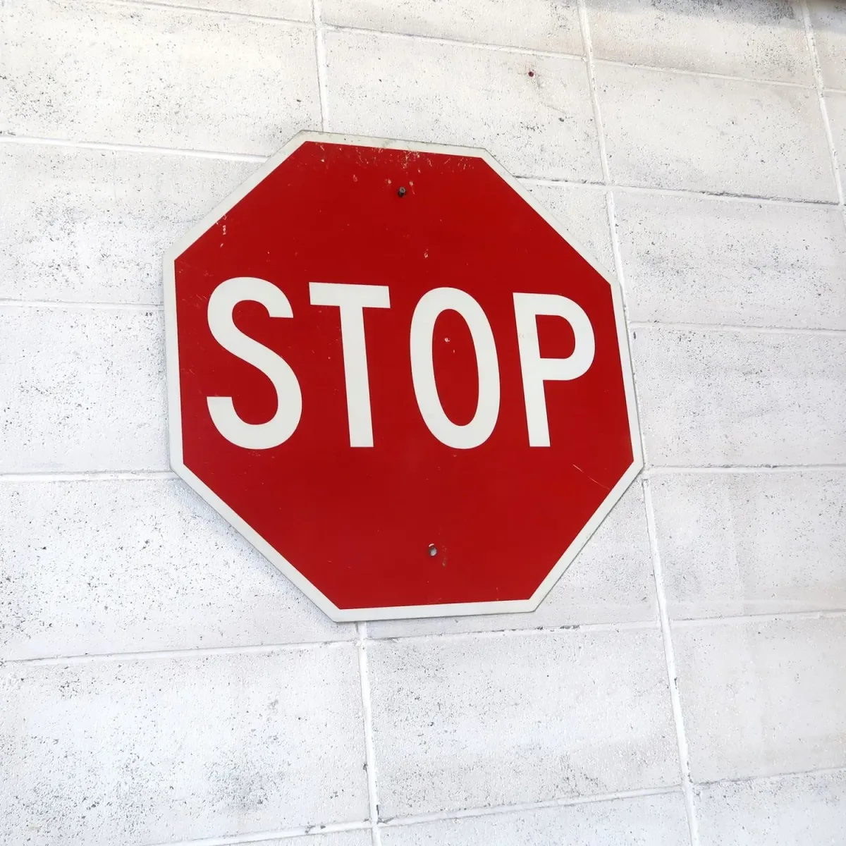 STOP ロードサイン