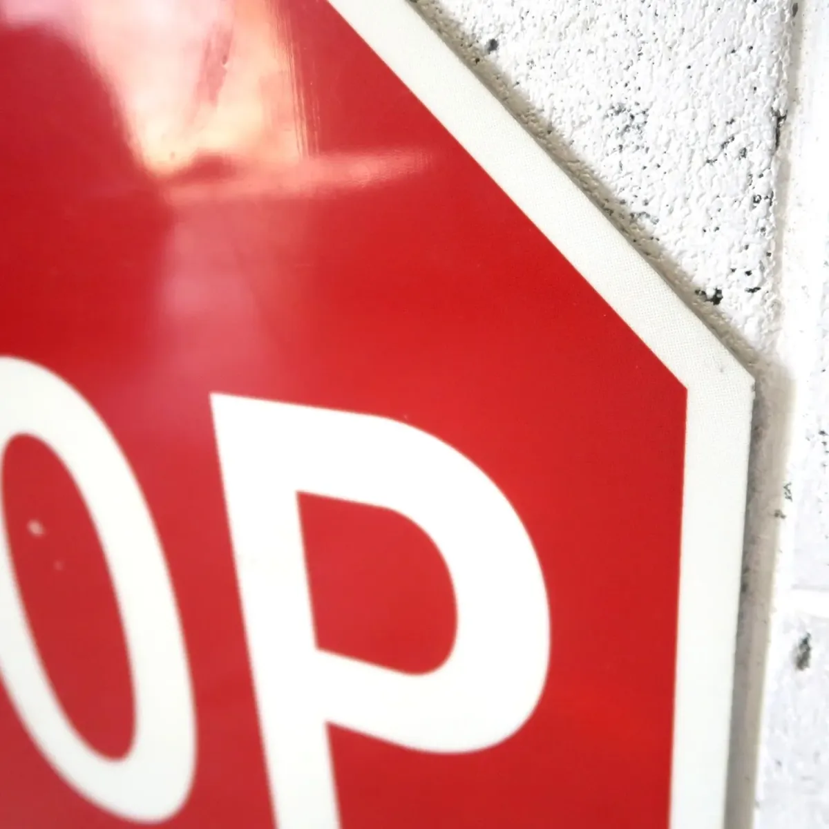 STOP ロードサイン