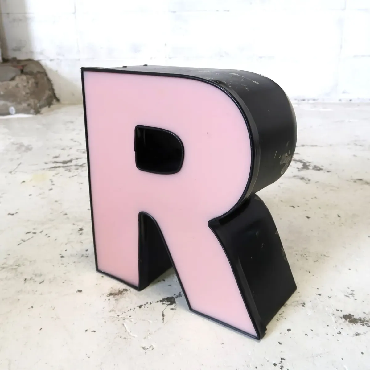 ビンテージ レターサイン R