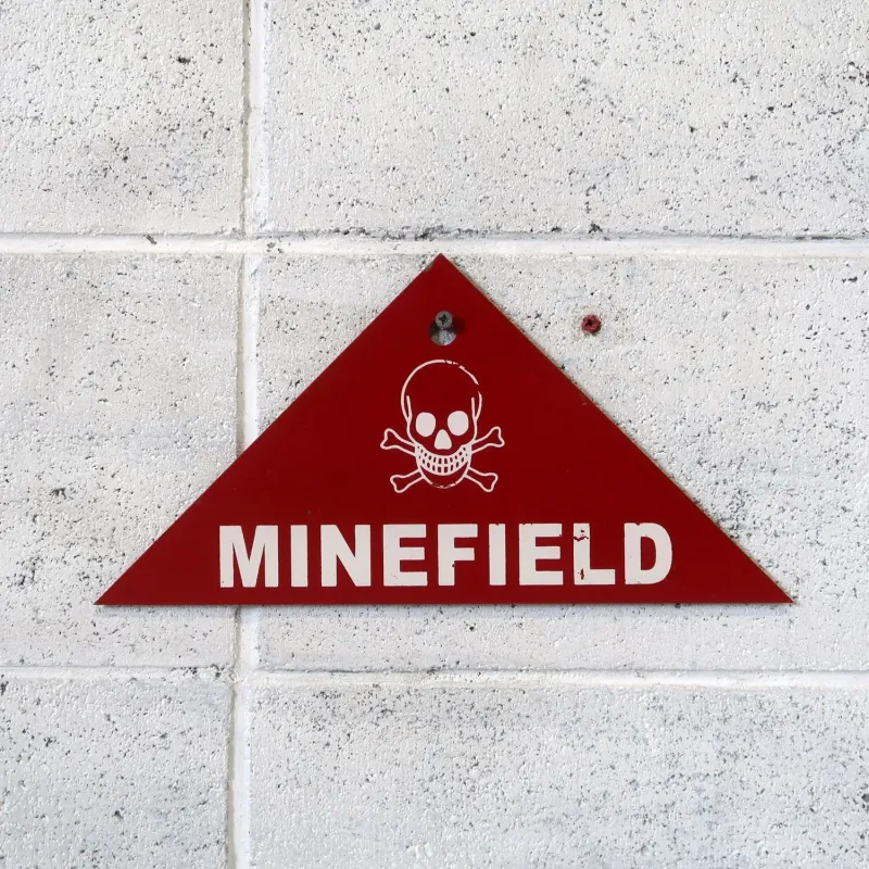 MINEFIELD メタルサイン