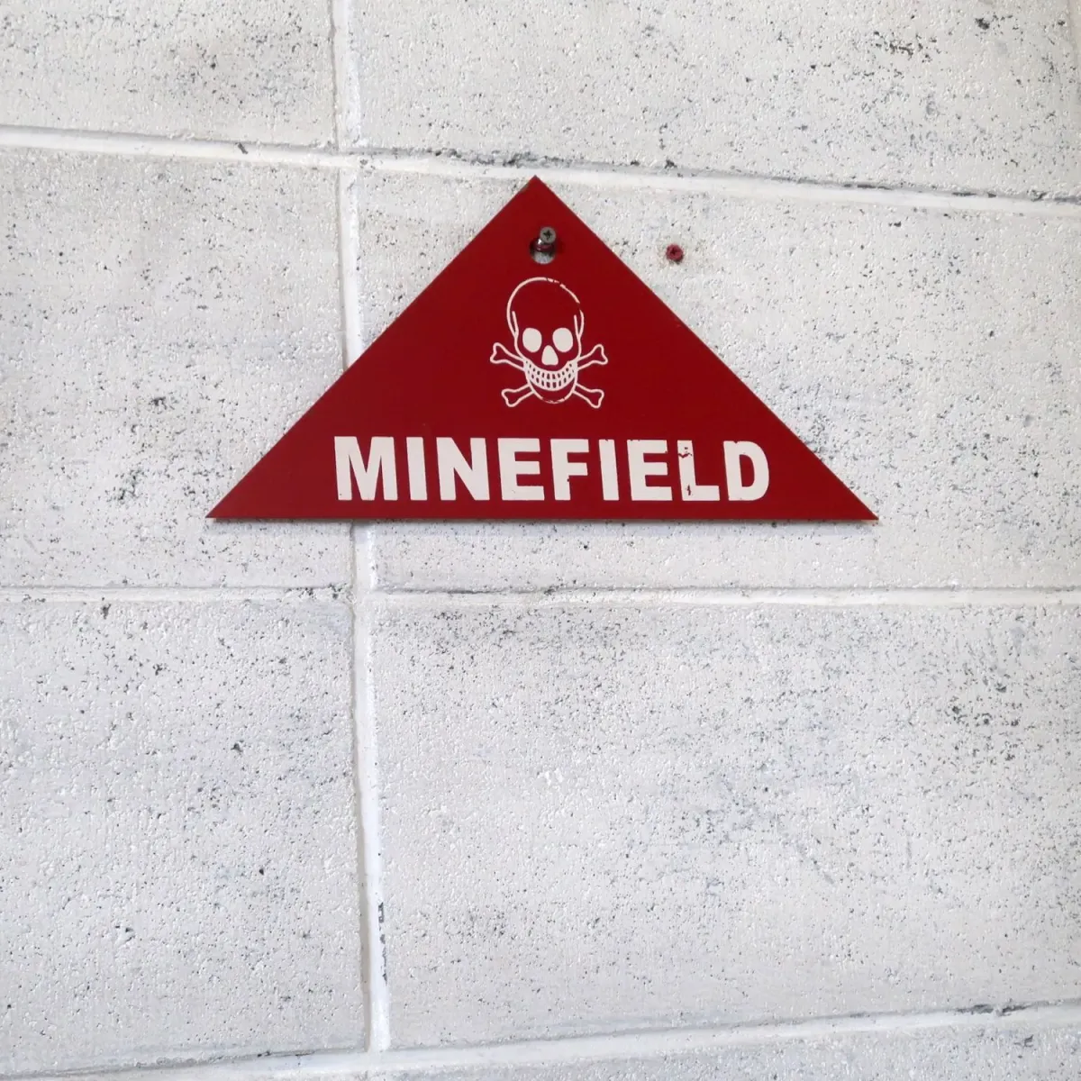 MINEFIELD メタルサイン