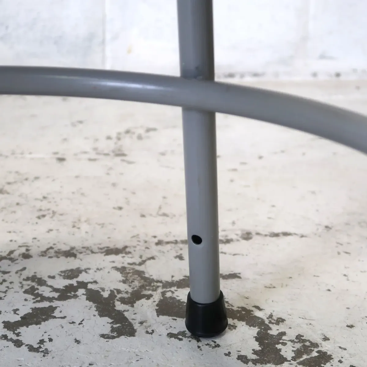 National Public Seating メタルスツール