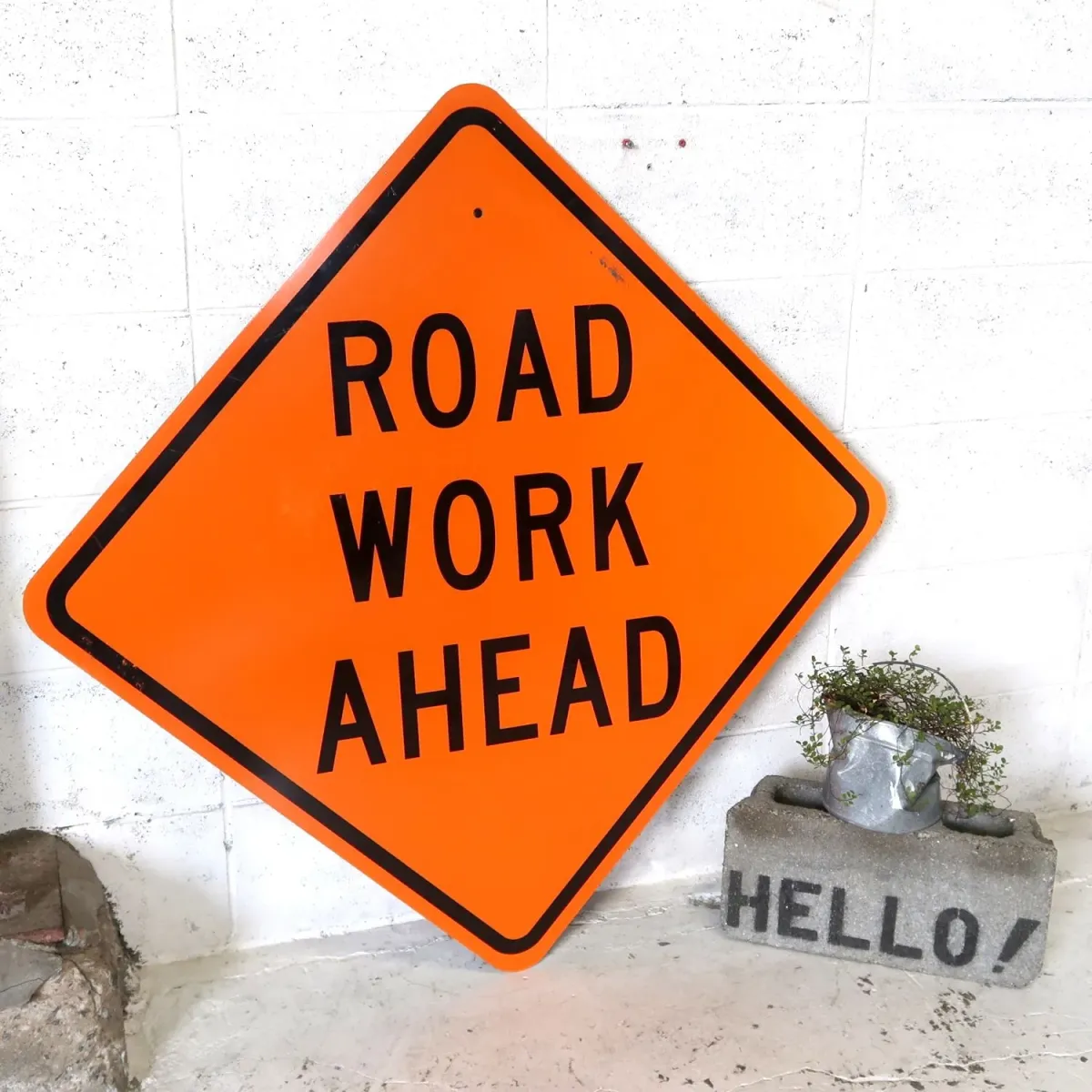 ROAD WORK AHEAD 大型ロードサイン