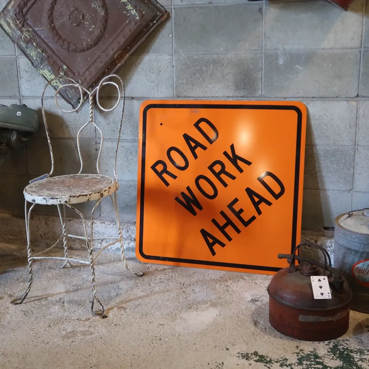 ROAD WORK AHEAD 大型ロードサイン