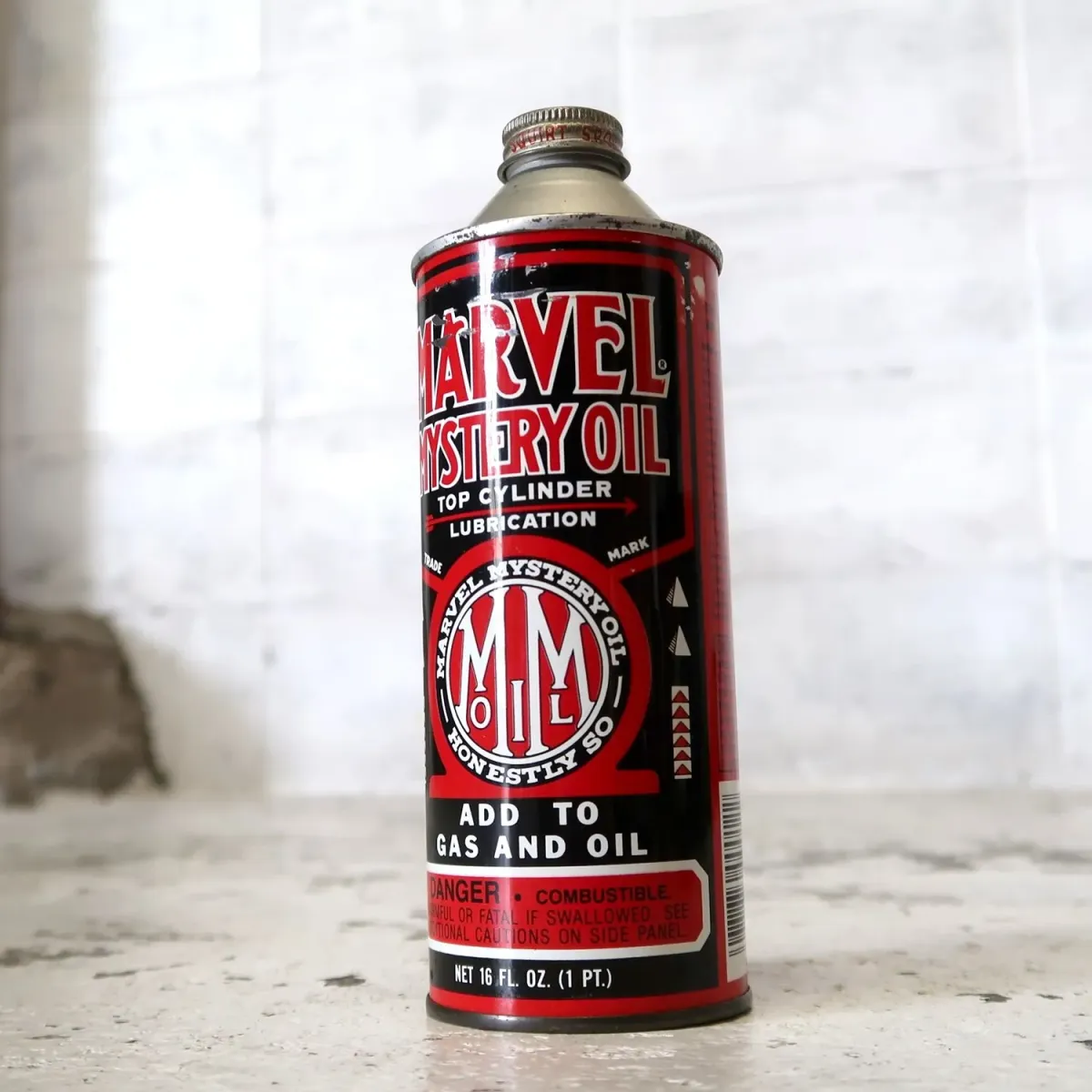 Marvel オイル缶