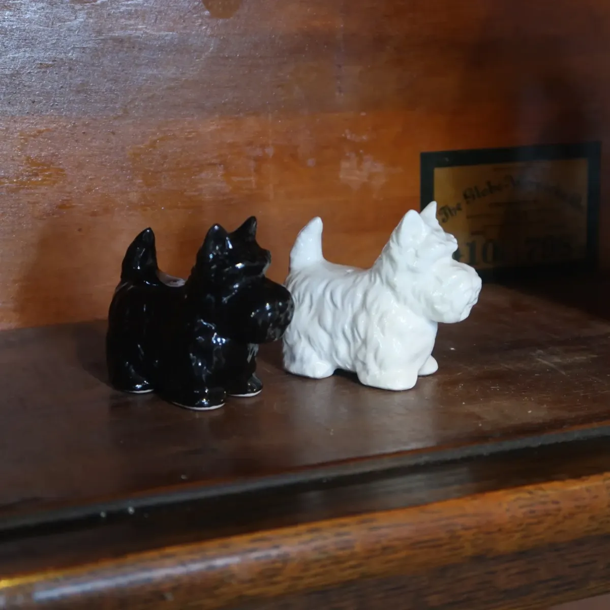 BLACK & WHITE ビンテージ ソルト&ペッパー 2個セット